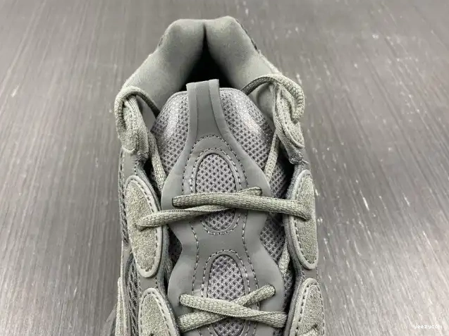 500 Adidas GW6373 Yeezy Granite 0624